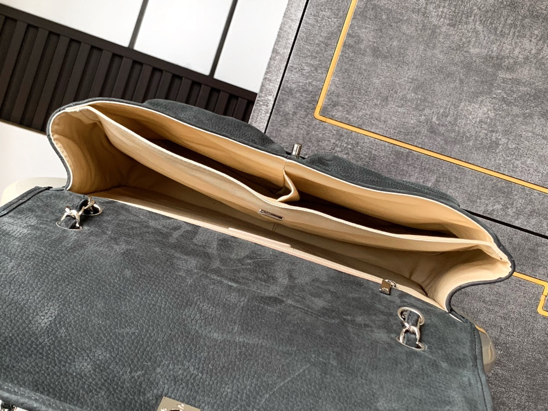 Ch*el Shopping Bag 34x25x10cm