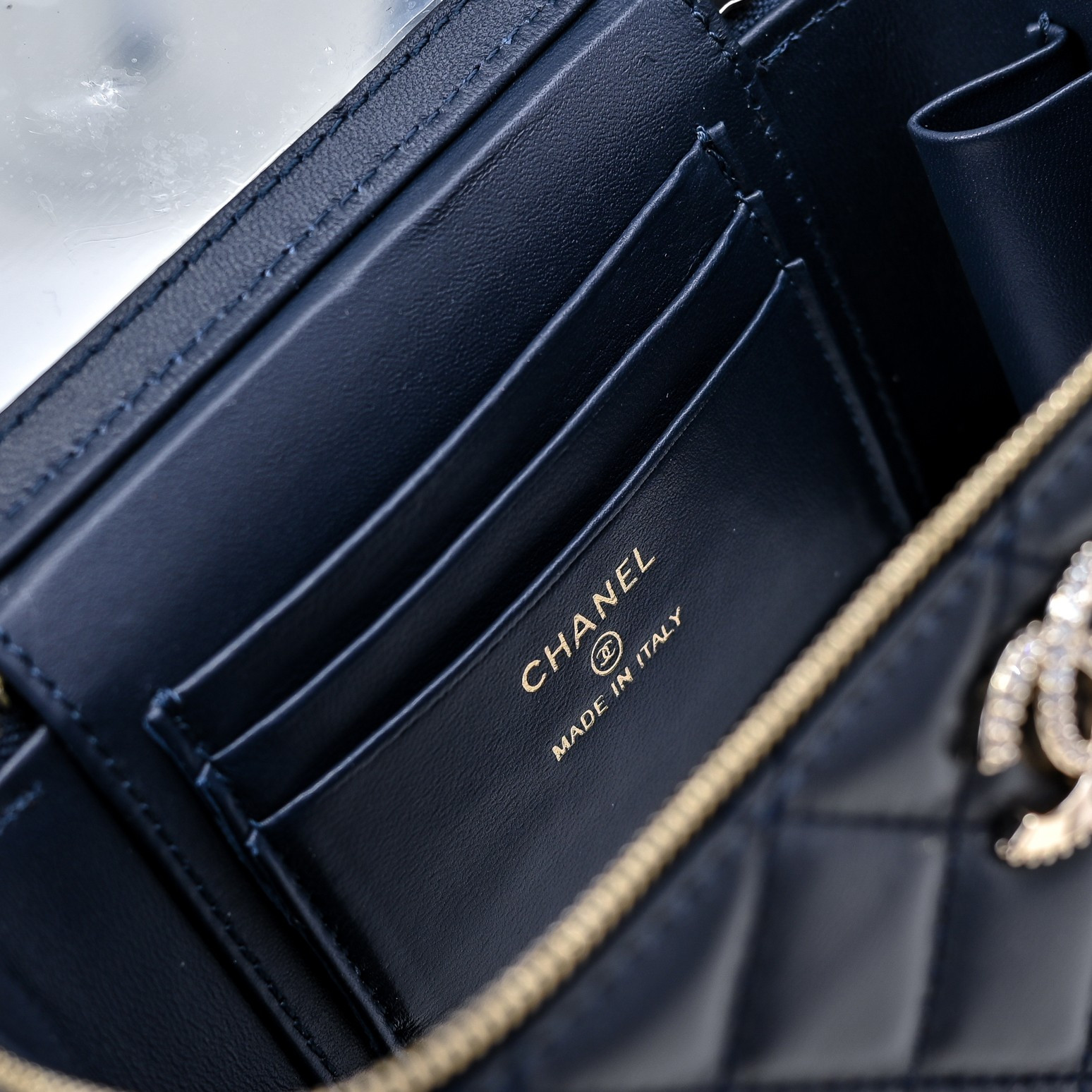 Ch*el Clutch With Chain 17cm