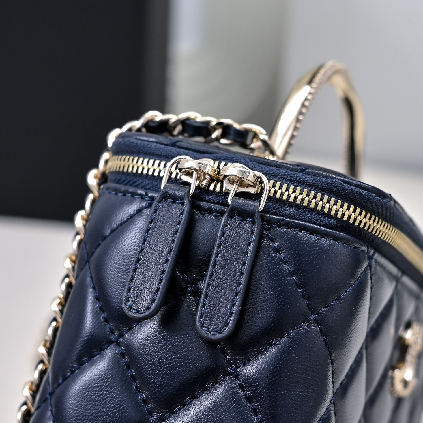 Ch*el Clutch With Chain 17cm