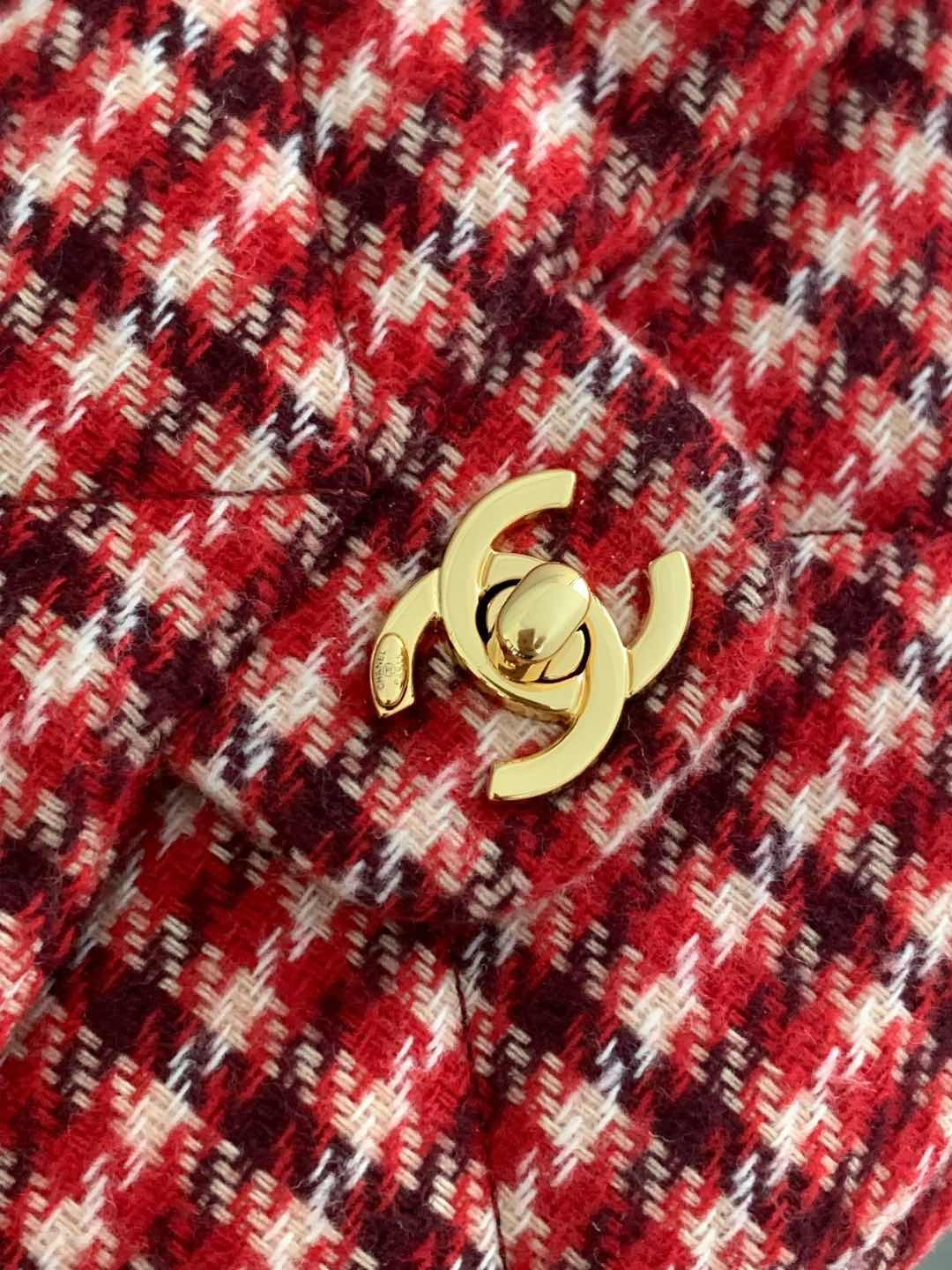 Ch*el Large Hobo Bag 18x30x8cm