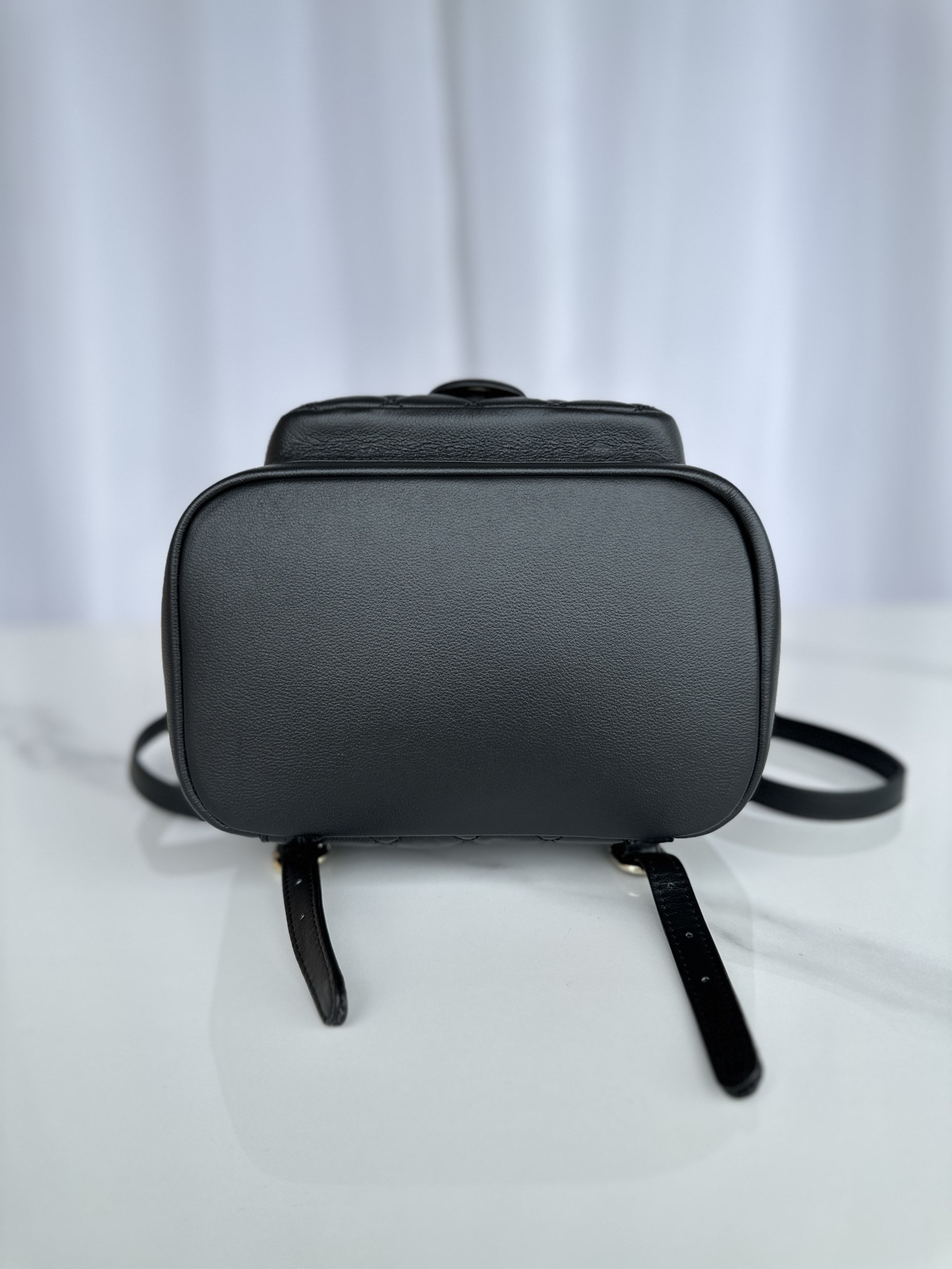 Ch*el Backpack 23x21x13cm