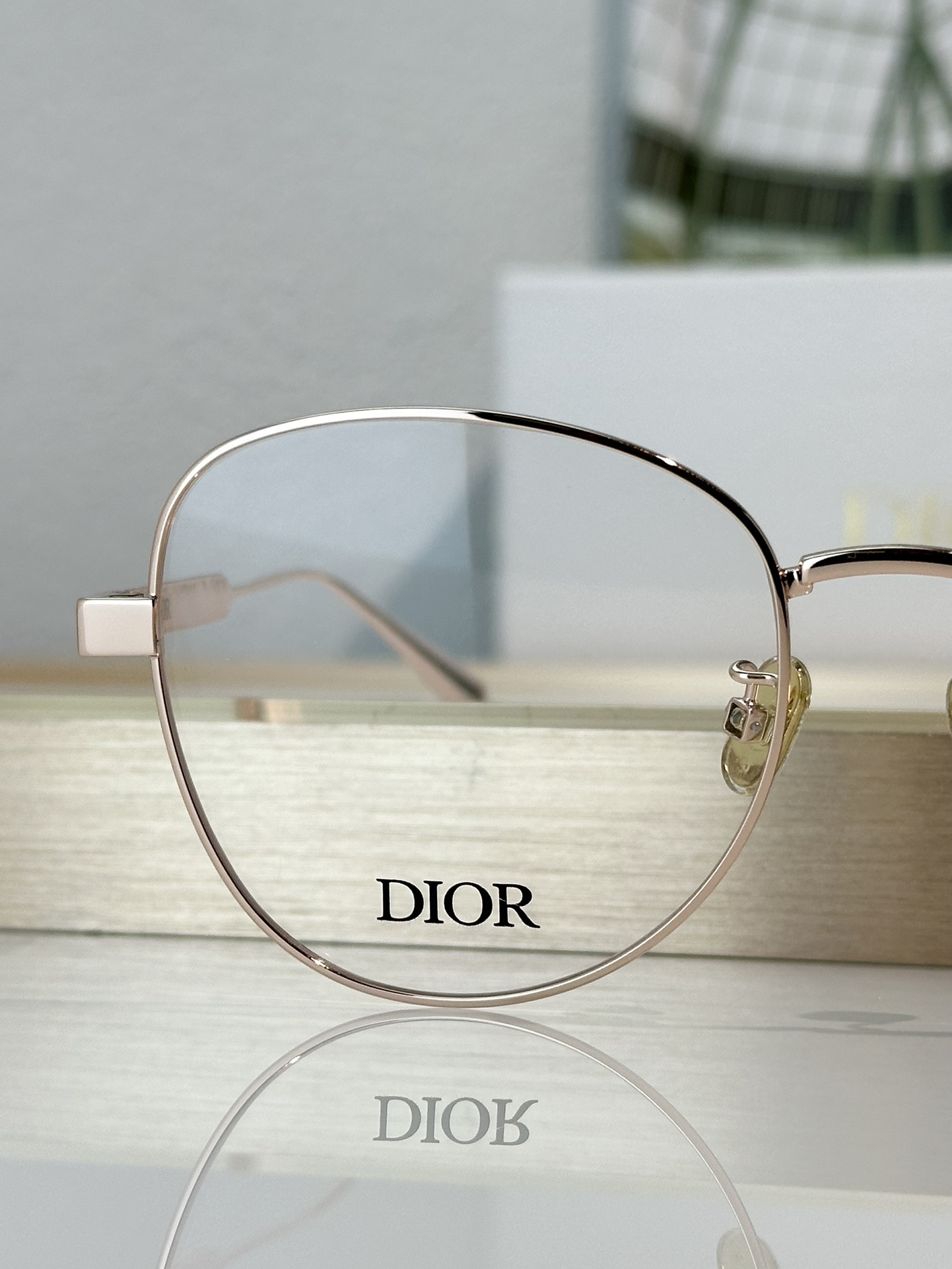 D*0r Glasses Cannage B1F 54-19-140