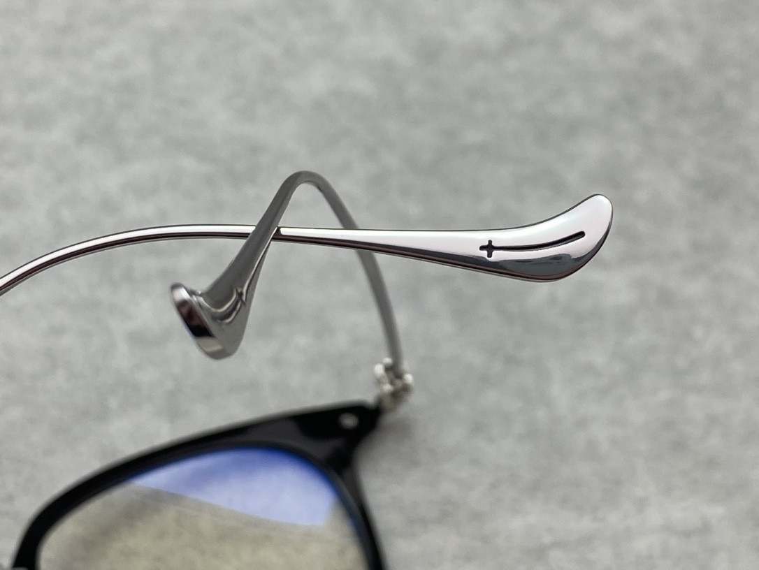 Ch**me He**ts Glasses BKGP 49-22-145