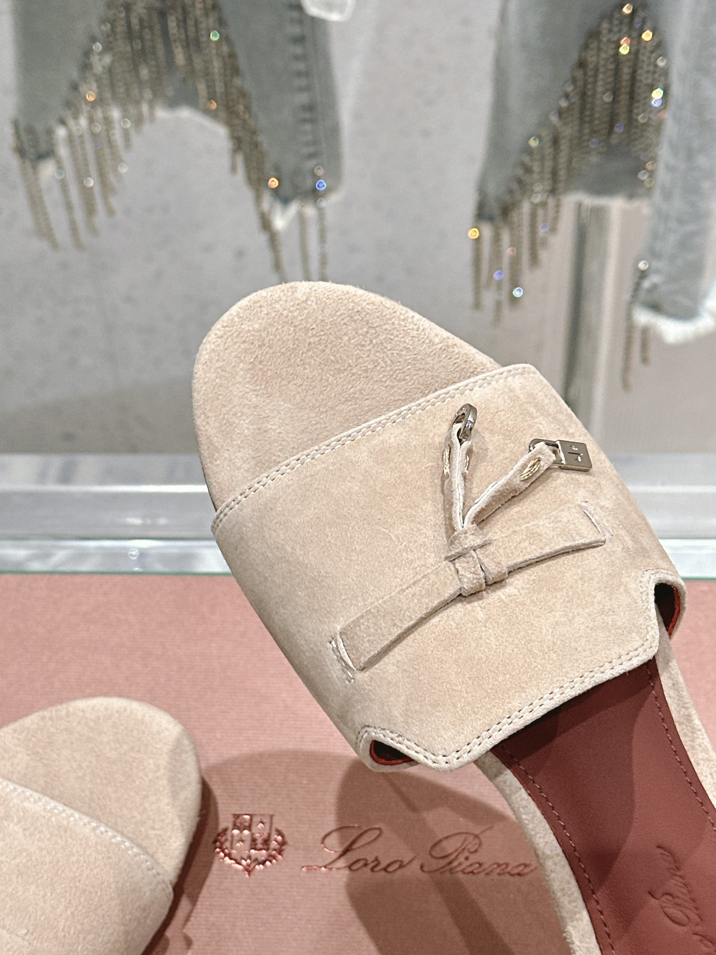 UA L**o p*ana Summer Charms Sandal