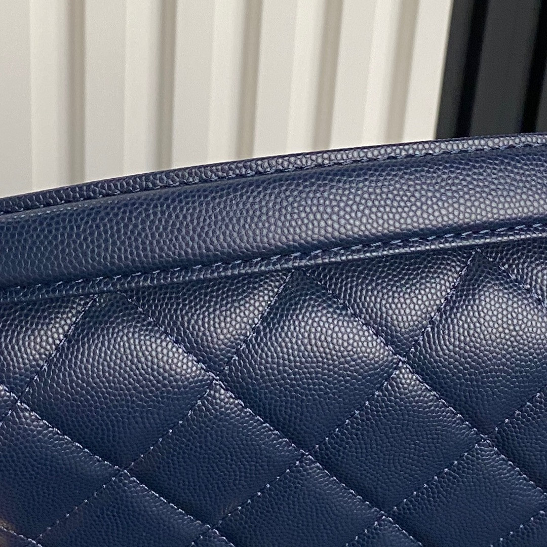 Ch*el Classic Flap Bag 16×22×5cm AS5166