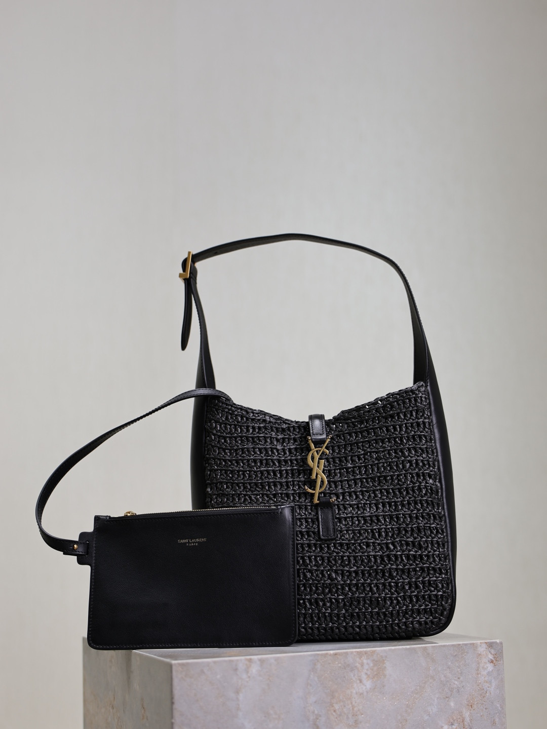 Y*L LE 5 À 7 Soft Small (Raffia/Leather) 22x22x7-9cm