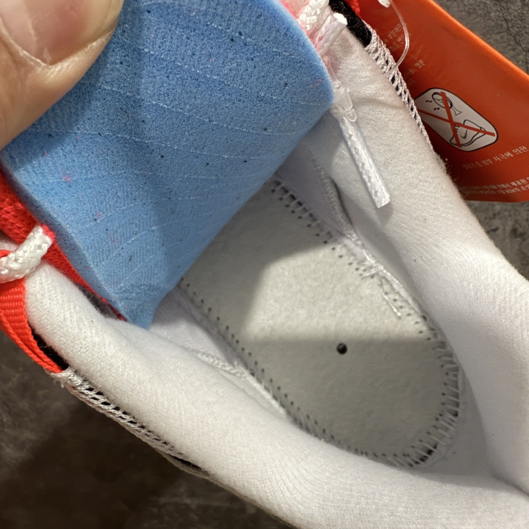 UA Nike Air Max 95 OG Solar Red