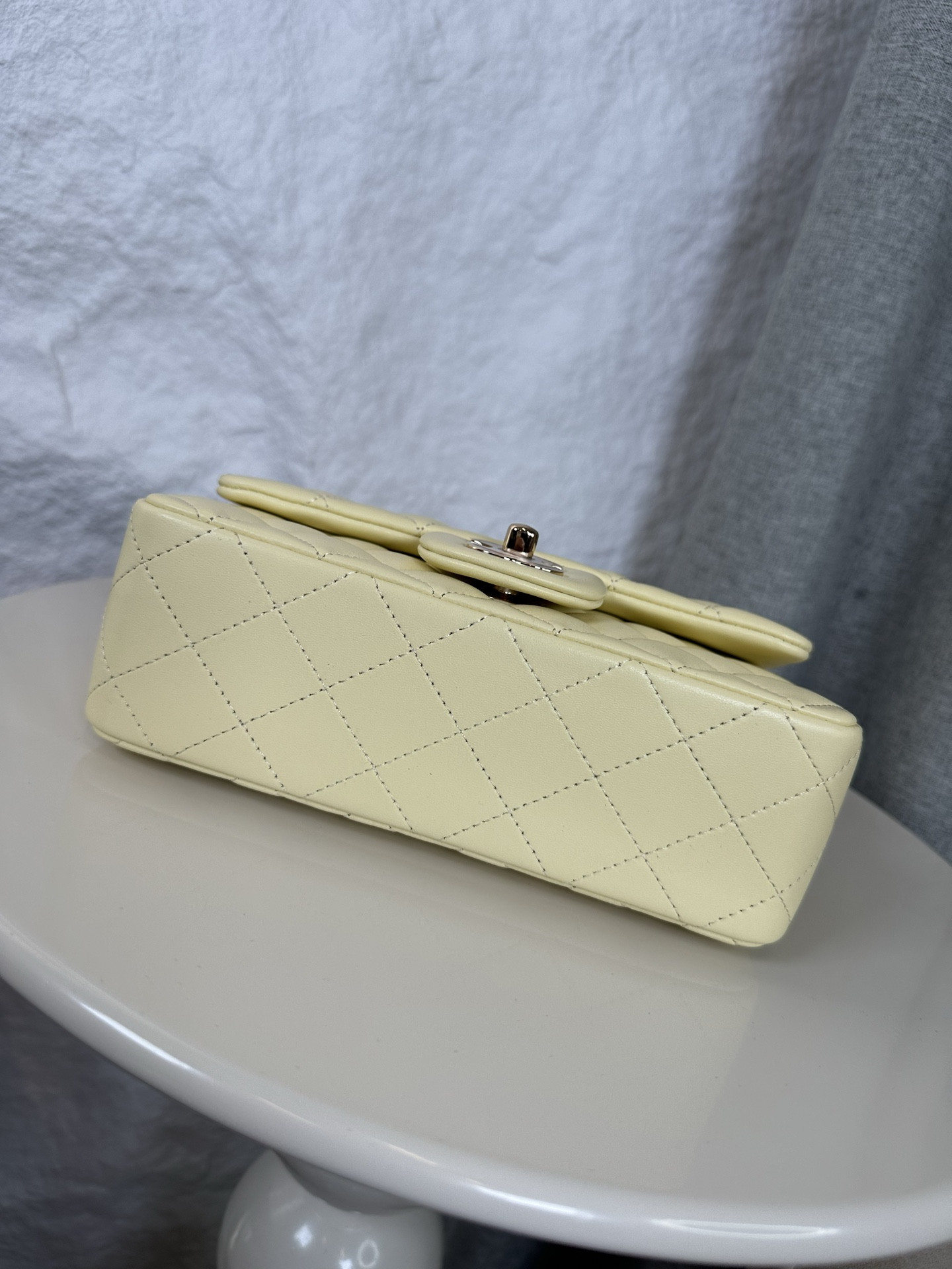 Ch*el Mini Flap Bag 20x12x6cm