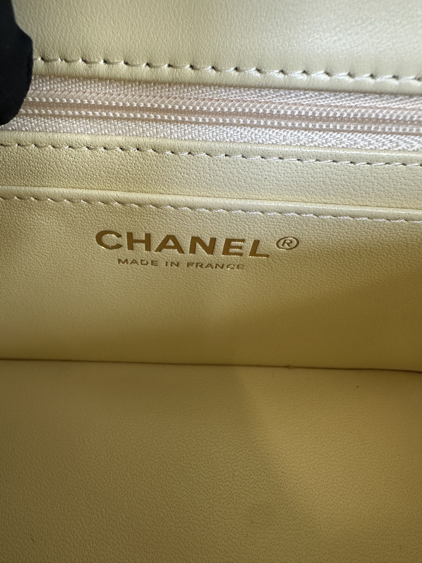 Ch*el Mini Flap Bag 20x12x6cm