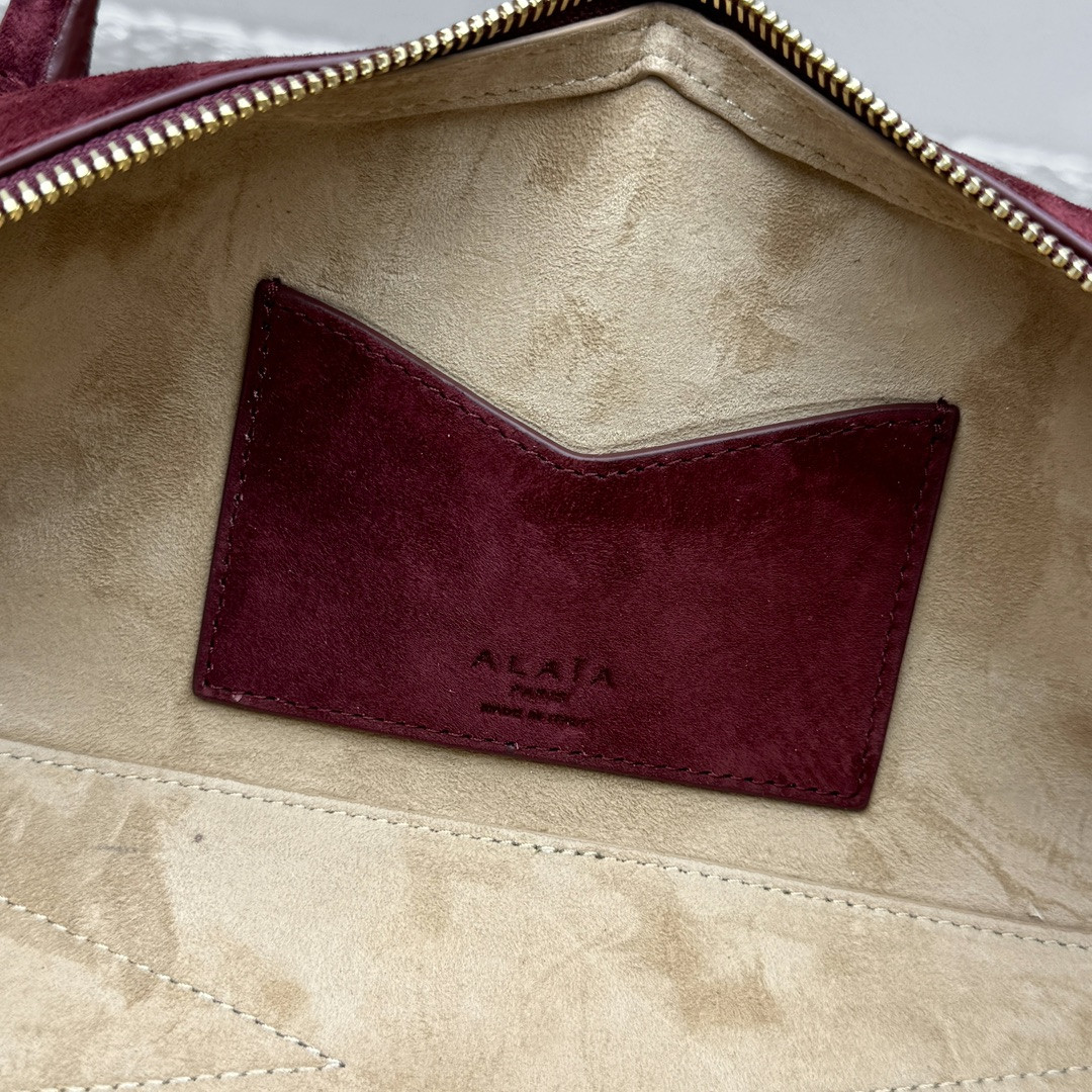 ALAÏA LE TECKEL MEDIUM BAG 33x11x10cm