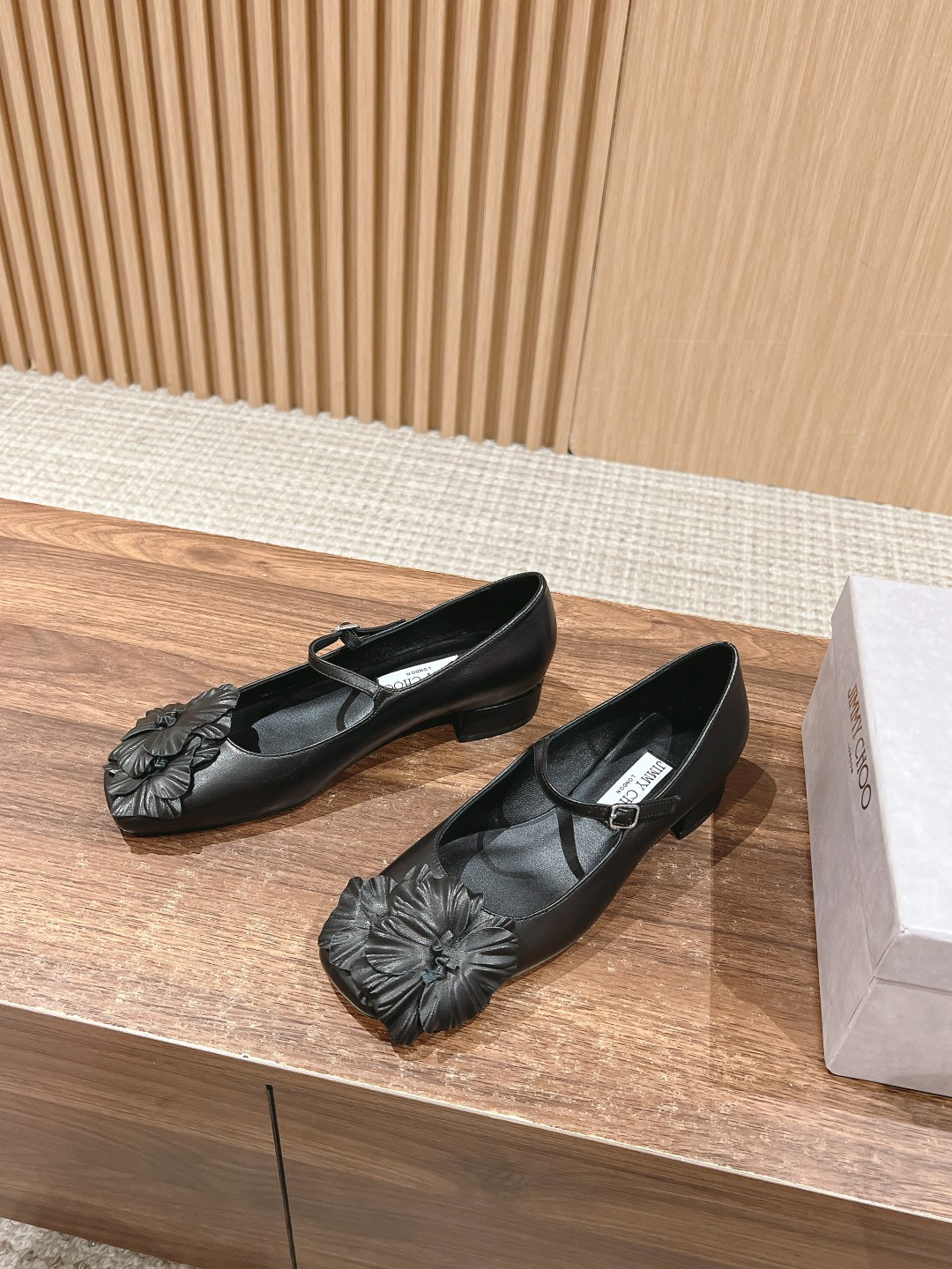 UA Ji*y Ch* Mary Jane