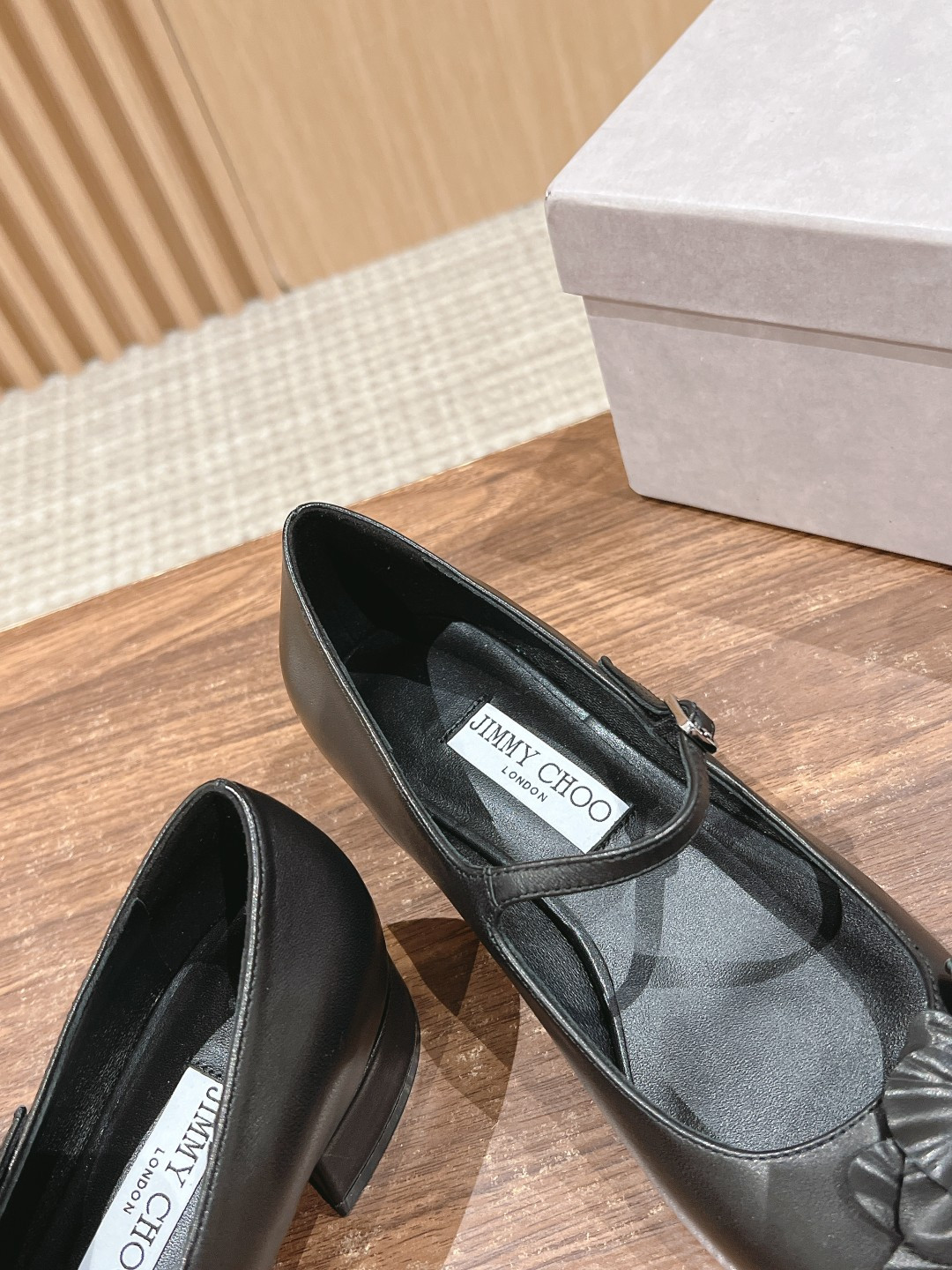 UA Ji*y Ch* Mary Jane