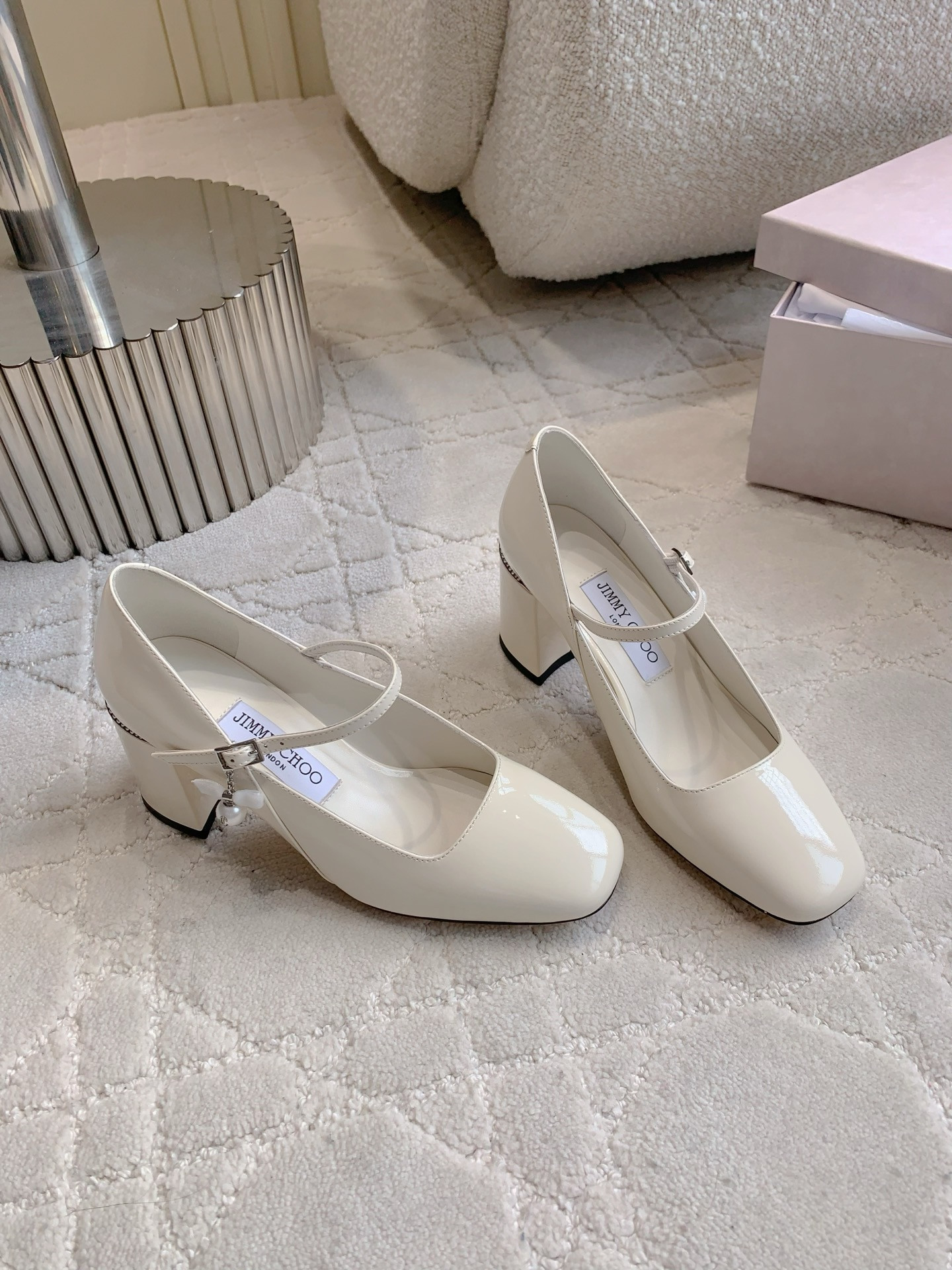 UA Ji*y Ch* Wave Mary Jane 7cm